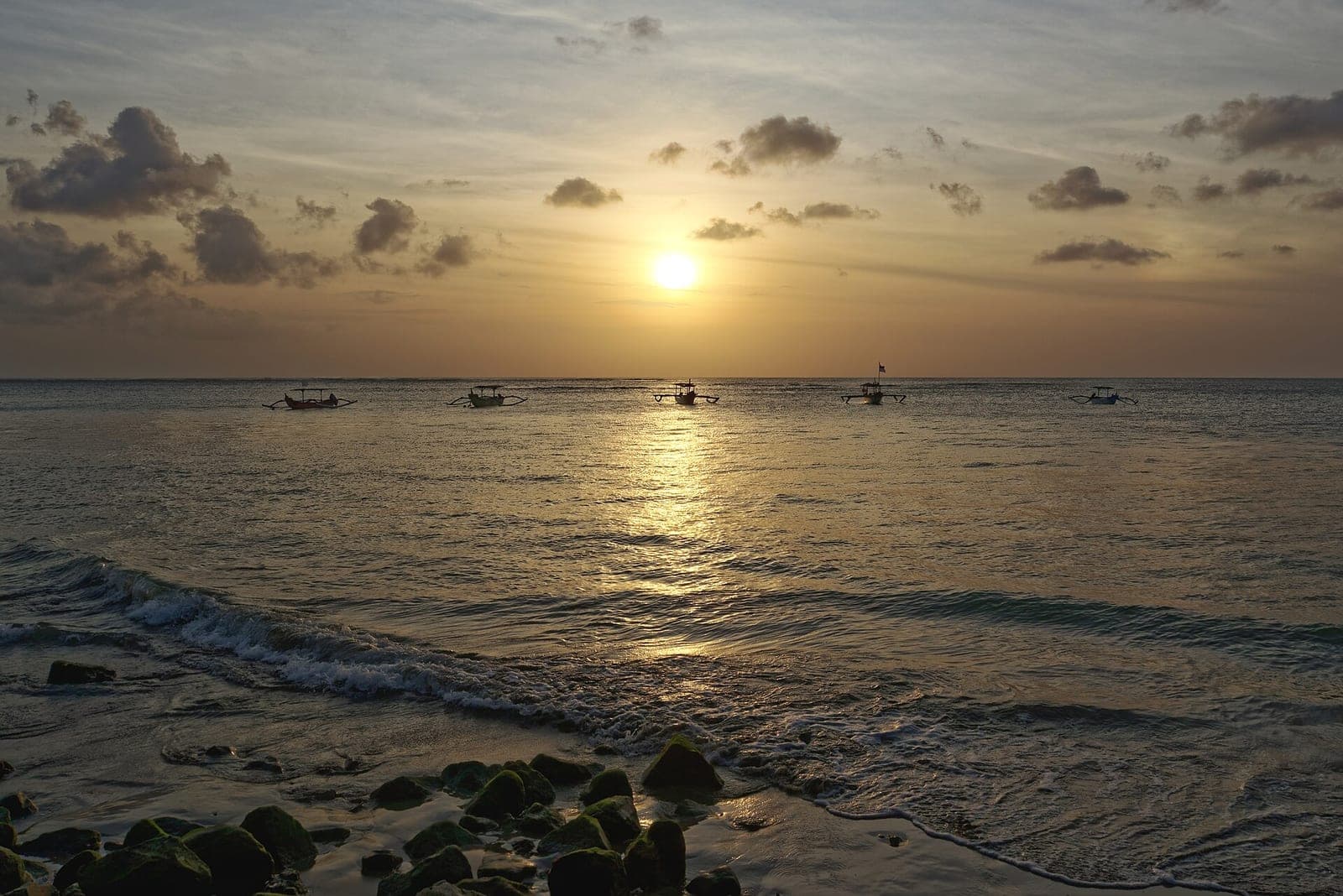 Sunset, Kuta, Bali, Indonesia, 20220825 1755 0879