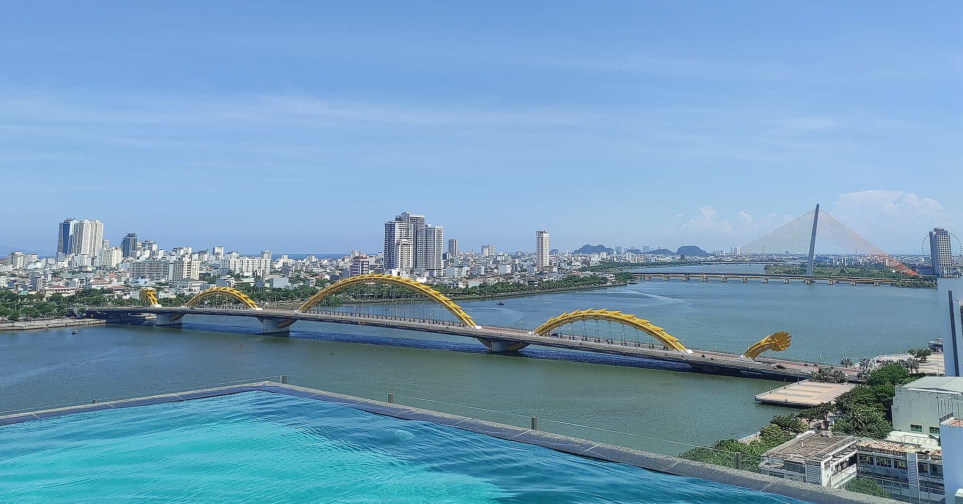 Dragon Bridge, Da Nang during day - 20230819 (cropped)