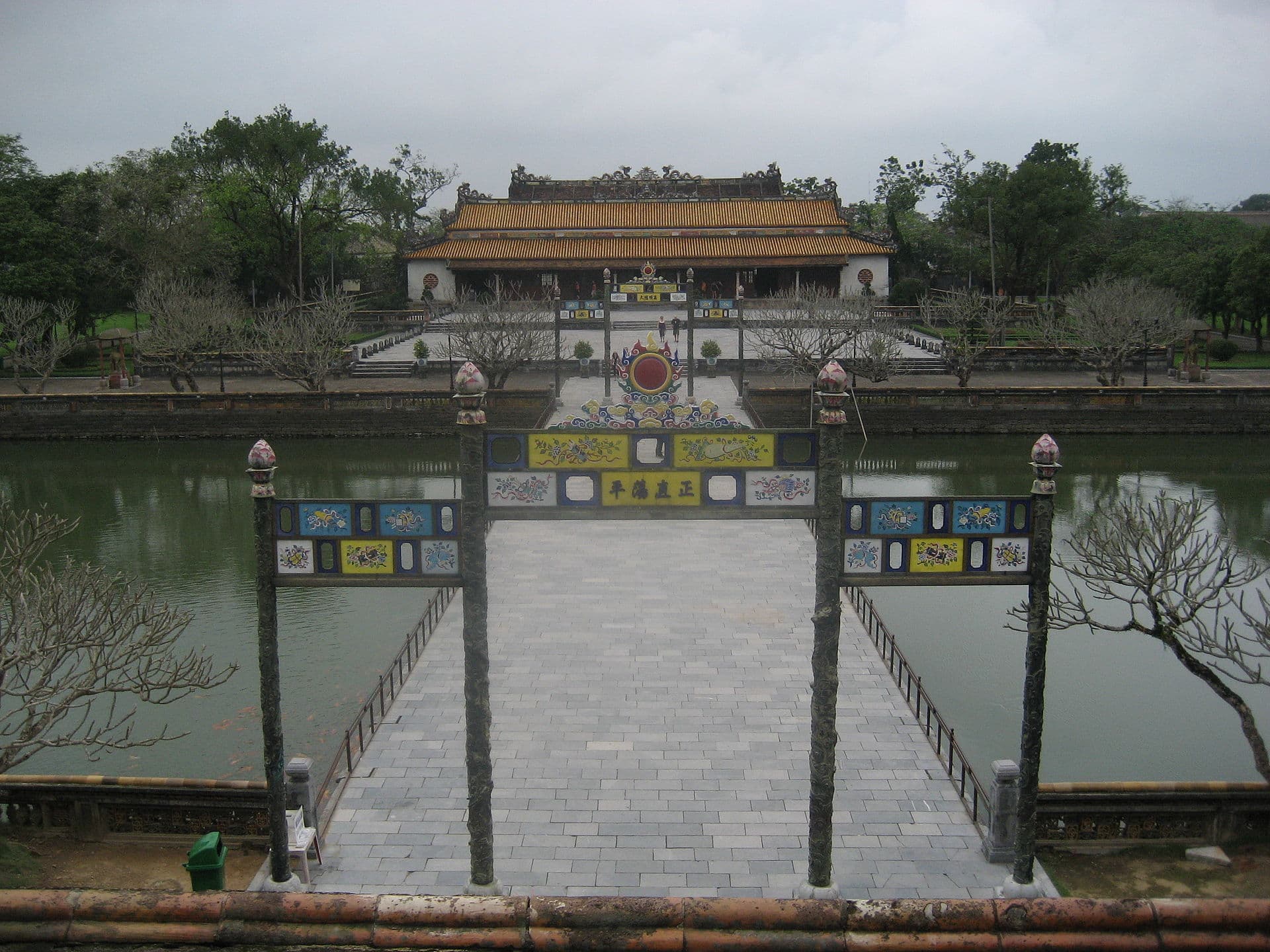Hué, Citadel, Imperial Enclosure, Thai Hoa Palace (6224208458)