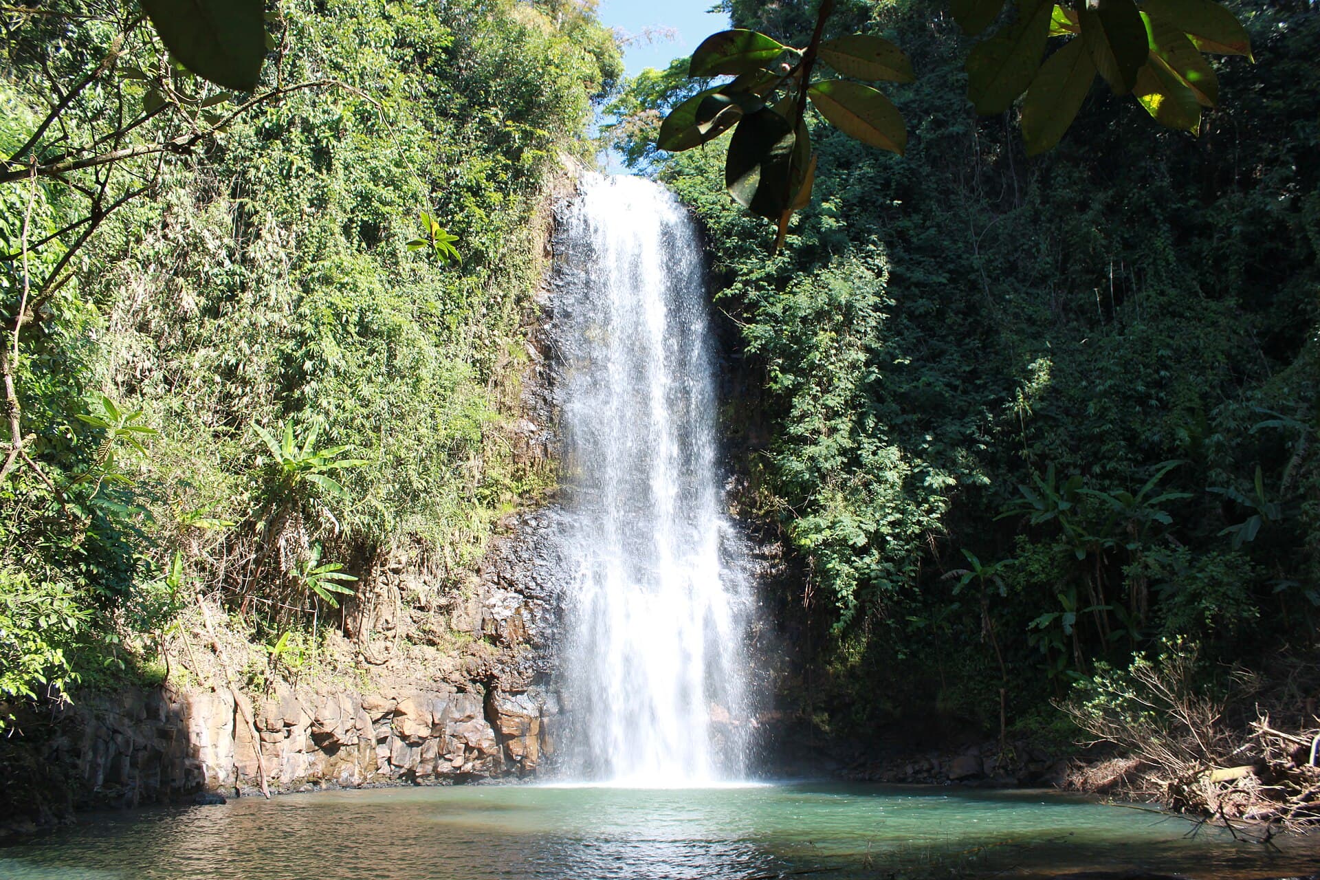 Pa Sĩ Waterfall, Mang Den Vietnam