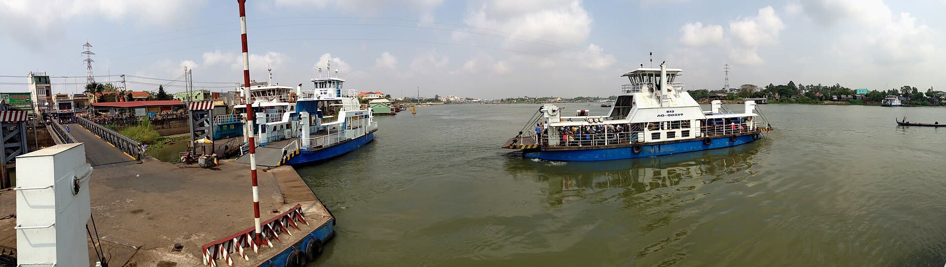 - Phà Châu giang,Chau doc angiang- Vietnam - panoramio