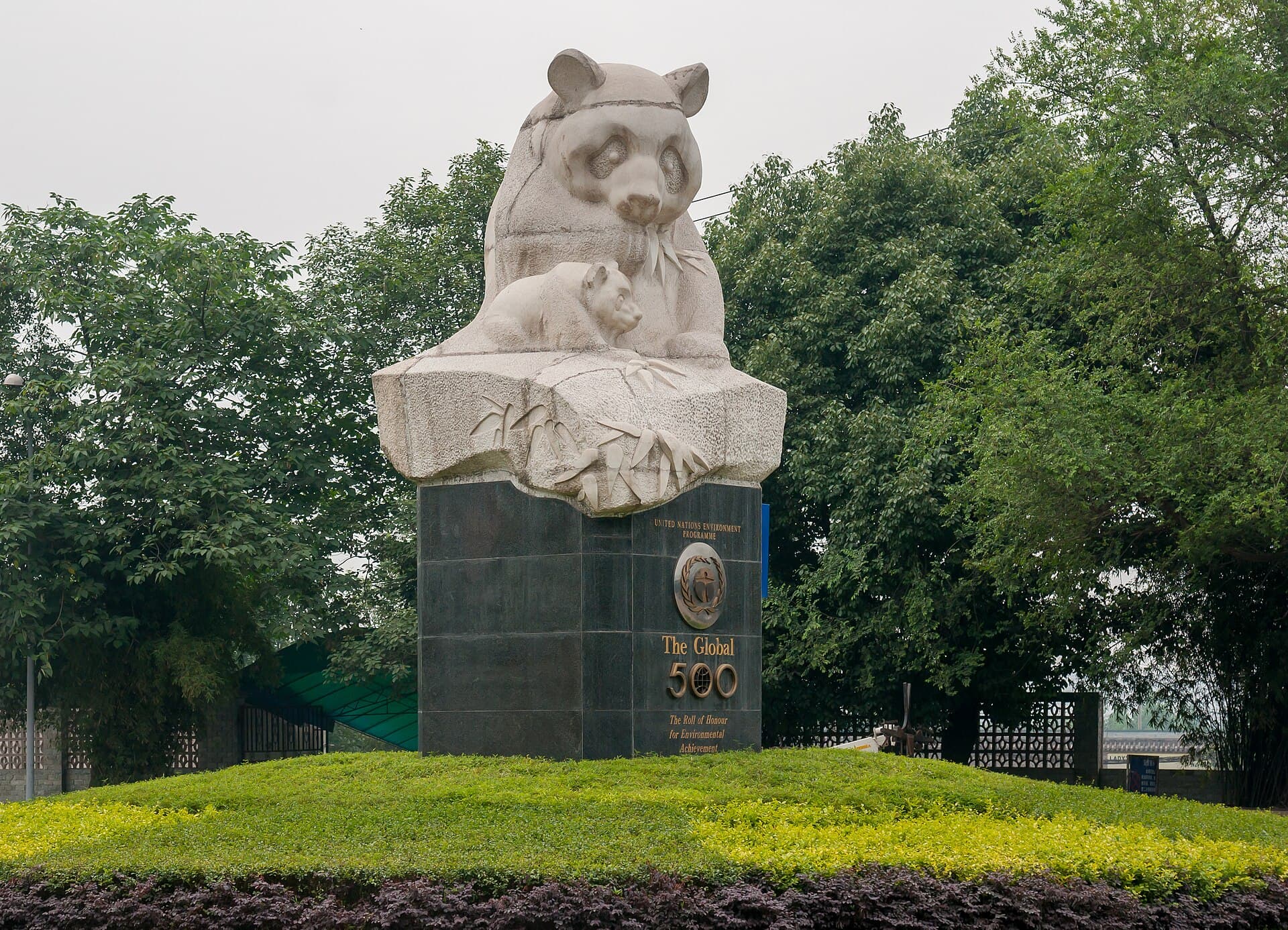 Chengdu Sichuan China Panda-breeding-and-research-center-01