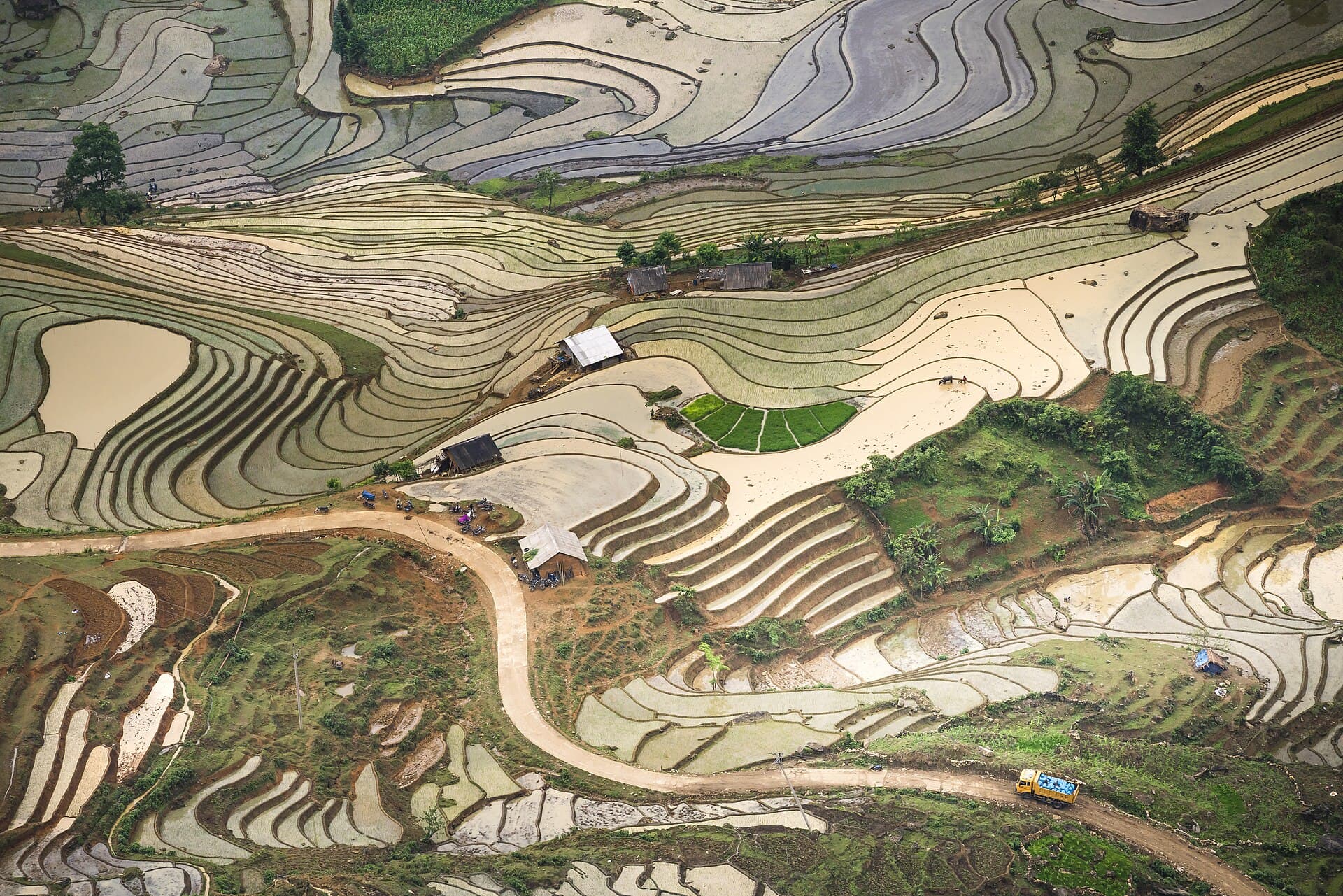 Terraced paddy fields, Vietnam - 30743148897